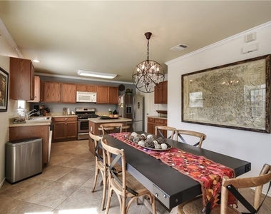 2206 John Tee Dr - Photo Thumbnail 12