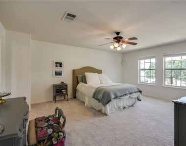 2206 John Tee Dr - Photo Thumbnail 25