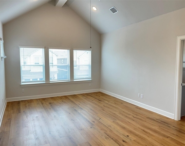 3000 Chisholm Trail Rd - Photo Thumbnail 12