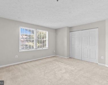 12205 St Peter Court - Photo Thumbnail 17