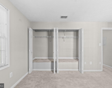 12205 St Peter Court - Photo Thumbnail 21