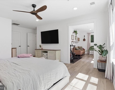 15717 Tierra Drive - Photo Thumbnail 21