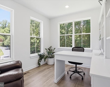 15717 Tierra Drive - Photo Thumbnail 16
