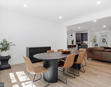 15717 Tierra Drive - Photo Thumbnail 14