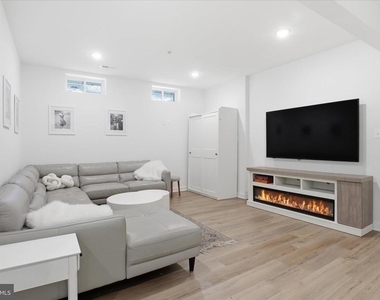 15717 Tierra Drive - Photo Thumbnail 35