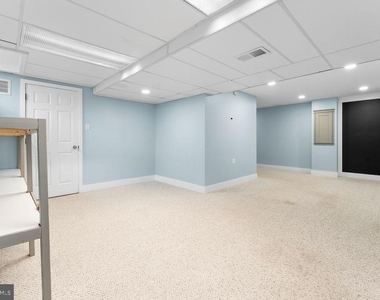 17429 Gallagher Way - Photo Thumbnail 23