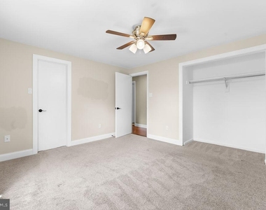 17429 Gallagher Way - Photo Thumbnail 16