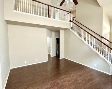 8633 White Ibis Dr - Photo Thumbnail 13