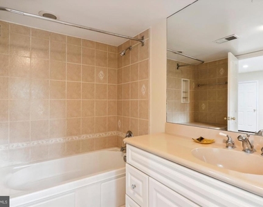 9309 Langford Court - Photo Thumbnail 40