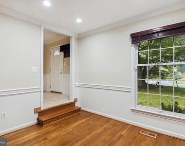 9309 Langford Court - Photo Thumbnail 22