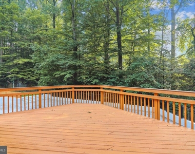 9309 Langford Court - Photo Thumbnail 20