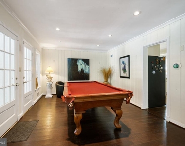 10600 Red Barn Lane - Photo Thumbnail 10