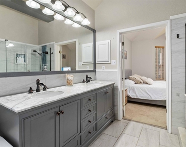 3704 Runnels Ct - Photo Thumbnail 15