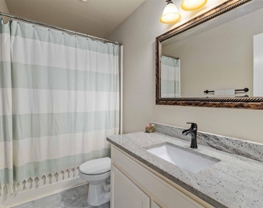 3704 Runnels Ct - Photo Thumbnail 21