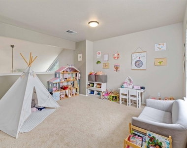 3704 Runnels Ct - Photo Thumbnail 18