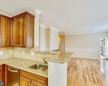 11800 Old Georgetown Road - Photo Thumbnail 24