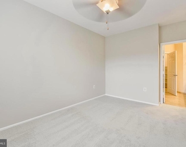 11800 Old Georgetown Road - Photo Thumbnail 14