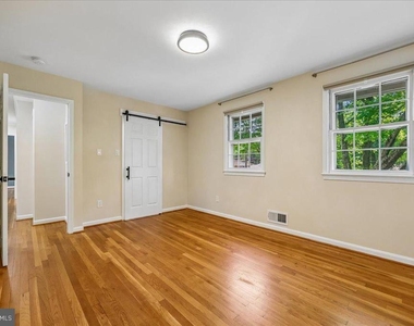 11506 Stonewood Lane - Photo Thumbnail 25