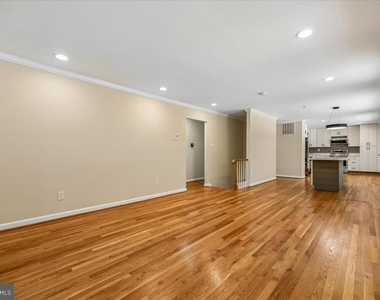 11506 Stonewood Lane - Photo Thumbnail 23
