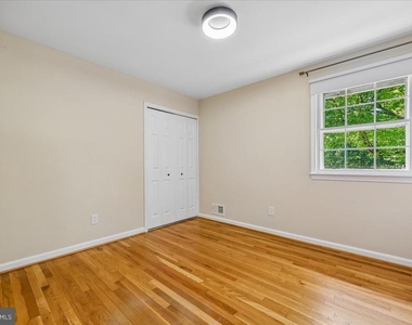 11506 Stonewood Lane - Photo Thumbnail 36