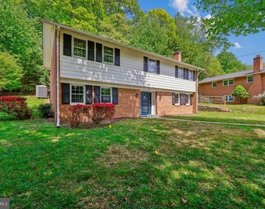 11506 Stonewood Lane - Photo Thumbnail 45