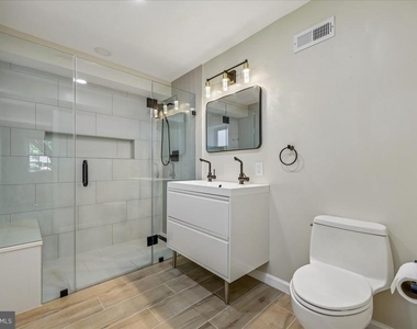 11506 Stonewood Lane - Photo Thumbnail 51