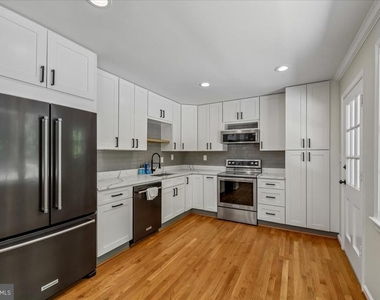 11506 Stonewood Lane - Photo Thumbnail 20