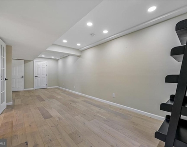 11506 Stonewood Lane - Photo Thumbnail 11