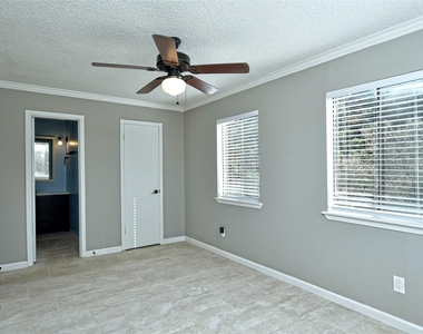 5801 Thunderbird St - Photo Thumbnail 17