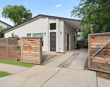 6201 Caddie St - Photo Thumbnail 3