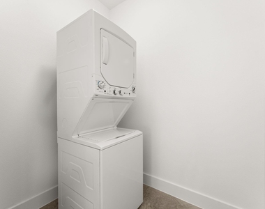 6201 Caddie St - Photo Thumbnail 20
