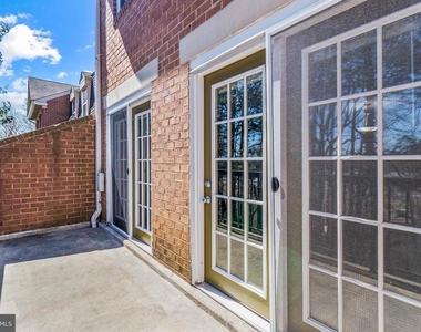 3842 Chesterwood Drive - Photo Thumbnail 27