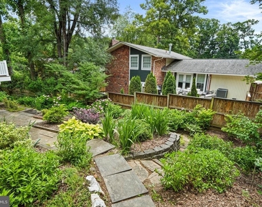 6428 Earlham Drive - Photo Thumbnail 56
