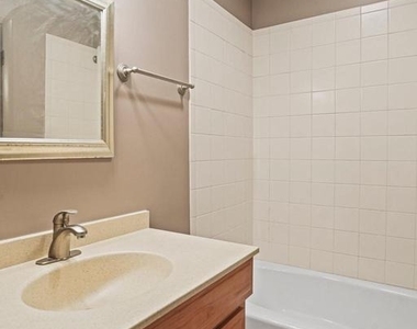 6428 Earlham Drive - Photo Thumbnail 26