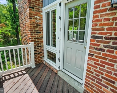 6428 Earlham Drive - Photo Thumbnail 54