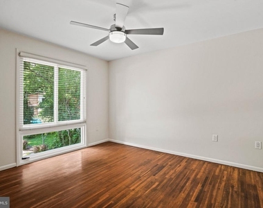 6428 Earlham Drive - Photo Thumbnail 21