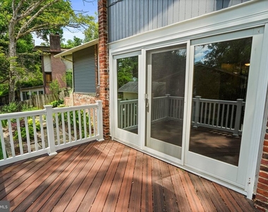 6428 Earlham Drive - Photo Thumbnail 51