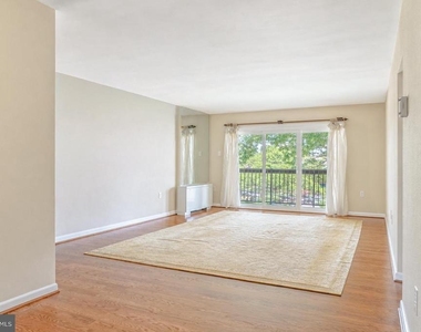10320 Westlake Drive - Photo Thumbnail 13