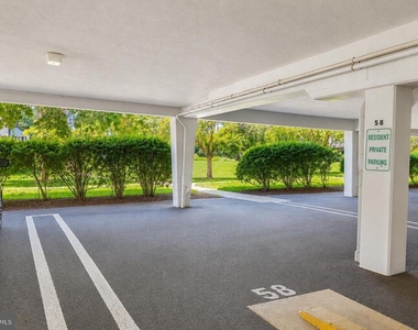 10320 Westlake Drive - Photo Thumbnail 25
