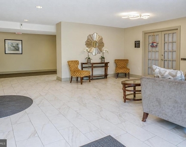 10320 Westlake Drive - Photo Thumbnail 5