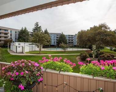 7505 Democracy Boulevard - Photo Thumbnail 6