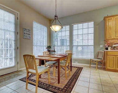 10508 Canyon Vista Way - Photo Thumbnail 8