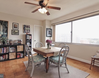 4515 Willard Avenue - Photo Thumbnail 11