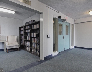 4515 Willard Avenue - Photo Thumbnail 28