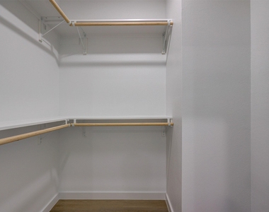 230 Brown St - Photo Thumbnail 20