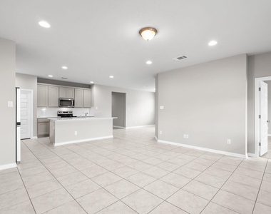 313 Mclintock Rd - Photo Thumbnail 22
