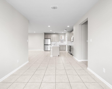 313 Mclintock Rd - Photo Thumbnail 13