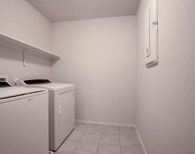 10509 Abana Way - Photo Thumbnail 29