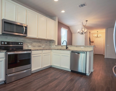 10509 Abana Way - Photo Thumbnail 7