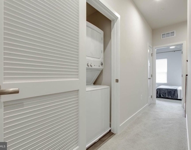 7523 Bharat Way - Photo Thumbnail 29